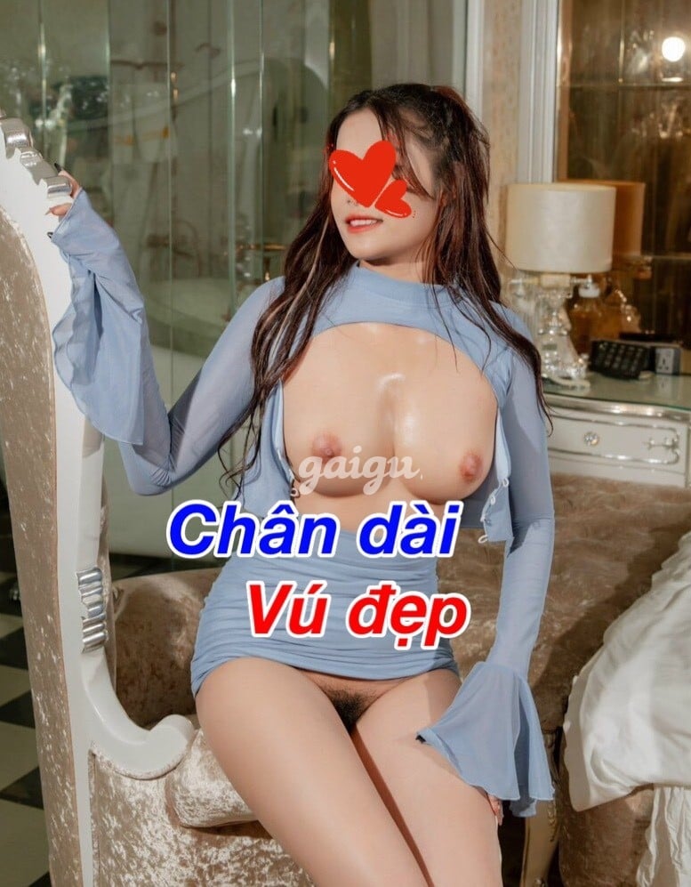 PHƯƠNG LY VÚ TO ĐẸP TÌNH CẢM, CHÂN DÀI, LÀM TÌNH BAO PHÊ